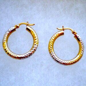 Vintage Designer 14K Yellow White Gold Diamond Cut Hoop Pierced Earrings 14kt